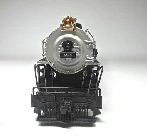 HO Bachmann B&O Mikado 2-8-2 with Vanderbilt Tender Loco & Tender Smokes Lighted - Picture 7 of 13