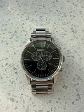 Nixon Sentry Chronograph Silver Black dial Stainless steel Watch Never Be Late