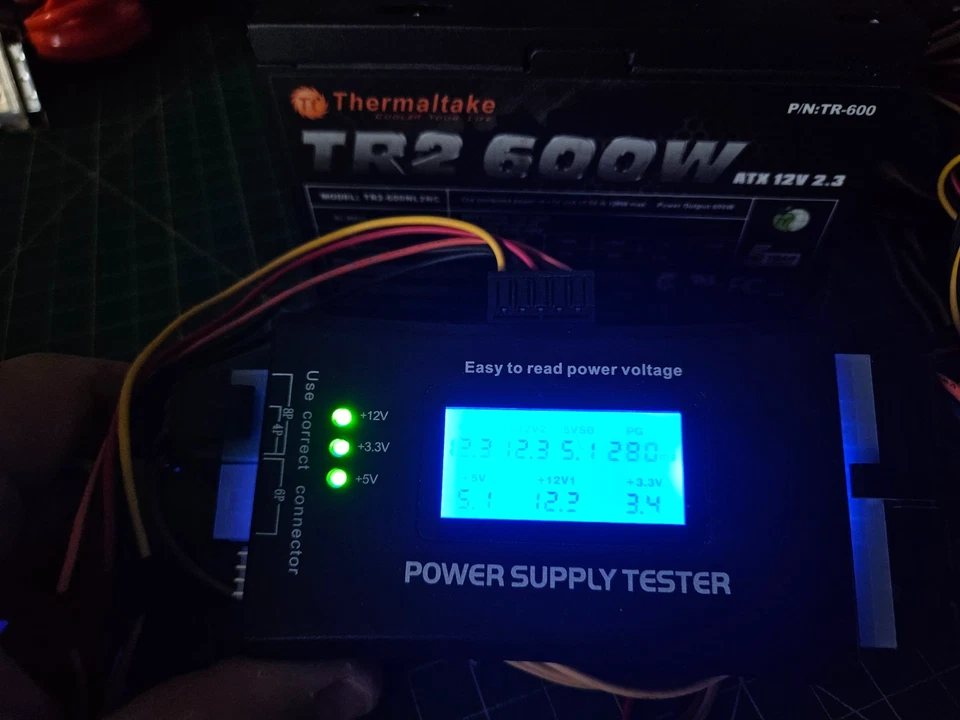 Thermaltake TR2-600N 600W ATX Power Supply - Image 2 of 4