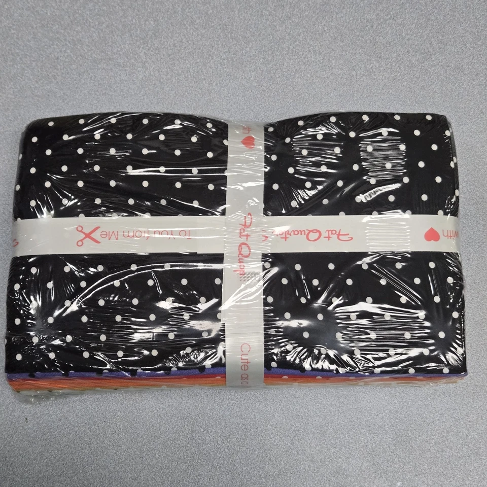 Priscilla's Polkas Fat Quarter Shop Half Yard Bundle Henry Glass Fabrics  - Image 3 of 3