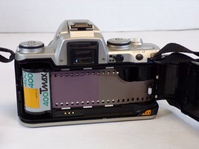Pentax ZX-5 35mm Film Camera w/ SMC Pentax-F 35-80mm Lens 041626WT