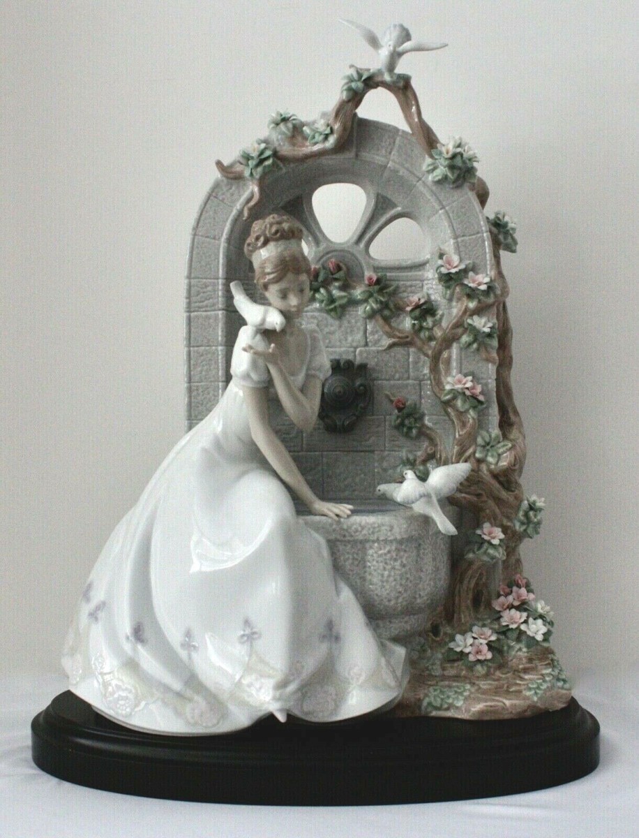 Lladro SPRING OF LOVE Signed by Jáuregui + Pérez. Lim Ed #1876