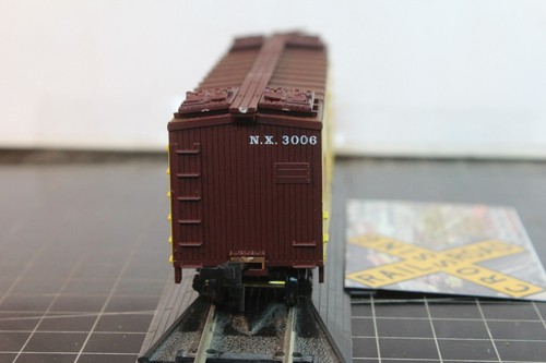 HO Train Model 40' Wood Sheathed Reefer NX 3006 Peerless Elfenbrau (M01121) - Picture 3 of 11