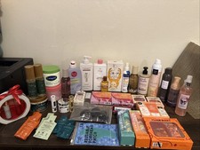 MIXED LOT OF HEALTH AND BEAUTY PRODUCTS LOT 5 -ALL NEW