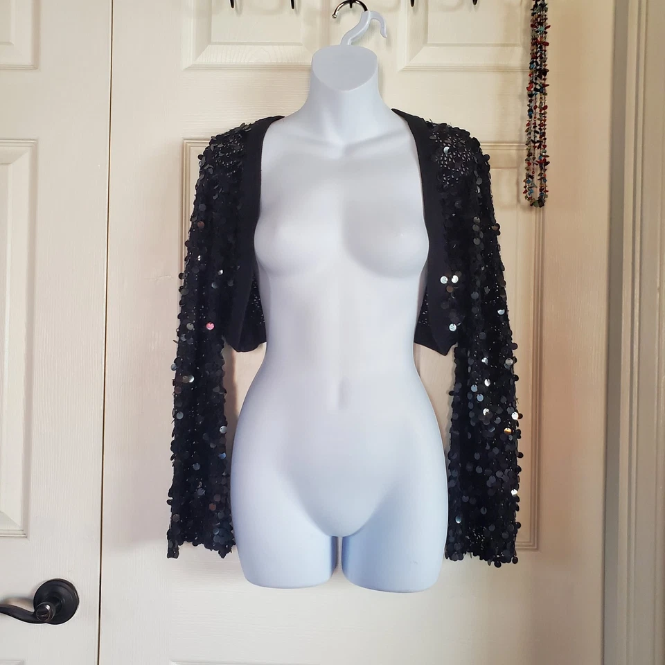 Bolero Cejón Lentejuelas Encogerse de hombros Corto Mangas Campana Largas Talla Abierta Mediana Grande Negro Foto 2 de 4