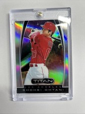2019 PANINI SHOHEI OHTANI TITAN HOLO PRIZM REFRACTOR PLANETARY BACKGROUND SSP