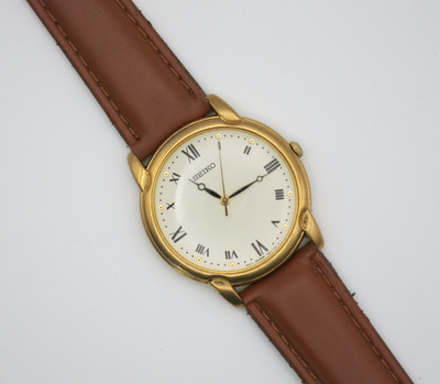 VTG RESTORED Seiko Watch ROMAN Dial Gold Tone DRESS Watch 7N01-6799 New Battery