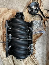 LS6 Chevy Corvette  Complete Intake Manifold Injectors Rail Sensor 12561184