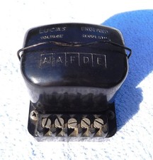 LUCAS RB106 VOLTAGE REGULATOR CONTROL BOX NOS LAND ROVER MORRIS AUSTIN