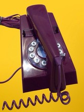 Wild & Wolf Purple Retro style phone -  Good used condition
