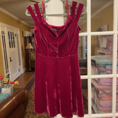 BCX Womens Notched Neck Mini Cherry Red Velvet Cocktail and Party Dress Small