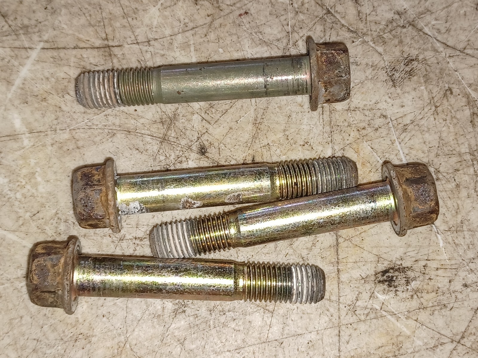 (4) 9903 Mitsubishi Galant Rear Wheel Hub Mounting Bolts into Knuckle eBay