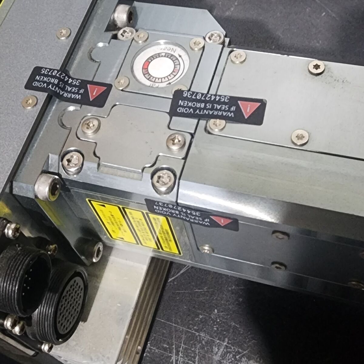 PANASONIC SUNX LP-S200 190.1mm LASER SET,LP-ADP40,WORKING AS PANASONIC SUNX LP-S200 190.1mm LASER SET,LP-ADP40,WORKING AS