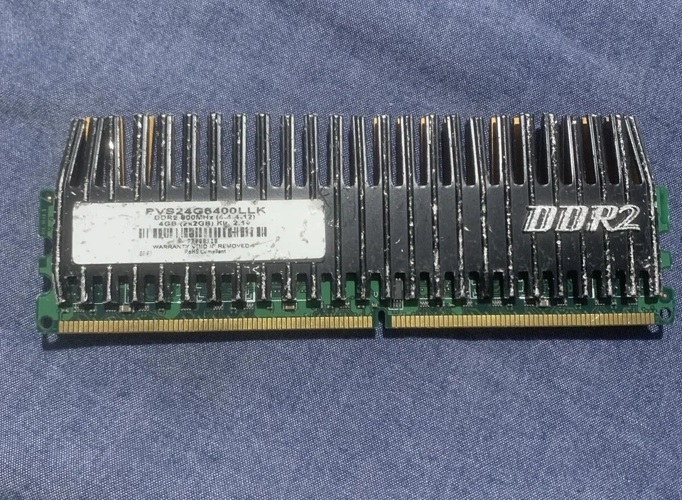 Patriot Gaming 4GB 2 x 2GB DDR2 900MHz RAM PVS24G7200LLK - Image 2 of 4