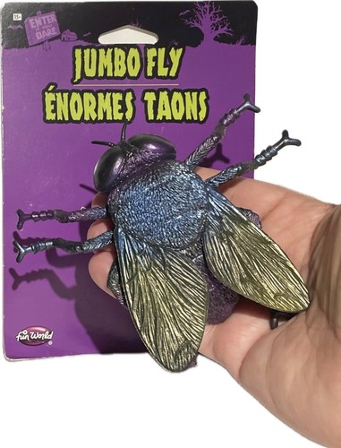 JUMBO FLY Fake Hard Rubber Scary Halloween Texas Bug Decor Clown Gag Prop 4.5” - Picture 20 of 24