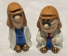 Wade Ceramic Tetley Tea Folk Gaffer & Sydney Salt and Pepper Pots Cruet Set VGC