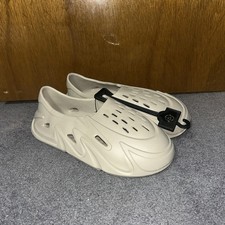 Men s Size 12 Tan Foam Runner