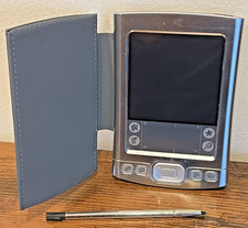 PalmOne Tungsten E2 Palm Pilot PDA with Stylus Bluetooth - No Charger- UNTESTED