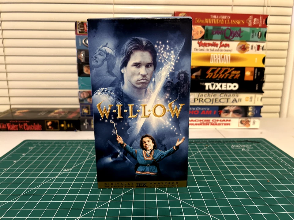 Willow 1988 VHS 2001 Release - THX Digitally Mastered Version - Image 2 of 3