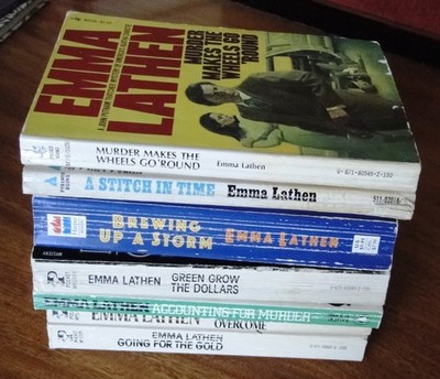Emma Lathen Lot of 7 Paperback Books   John Putnam Thatcher Mystery Series