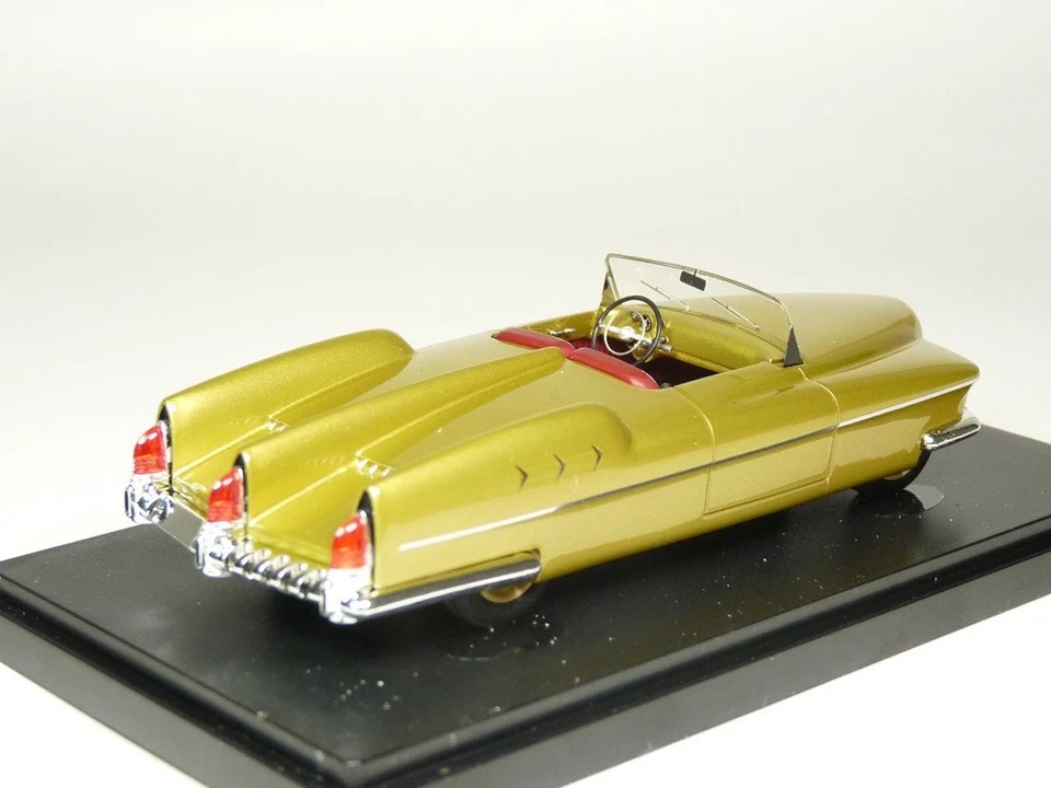 AutoCult 06019 1/43 1953 Studebaker Manta Ray Concept Resin Model Car - Image 2 of 3
