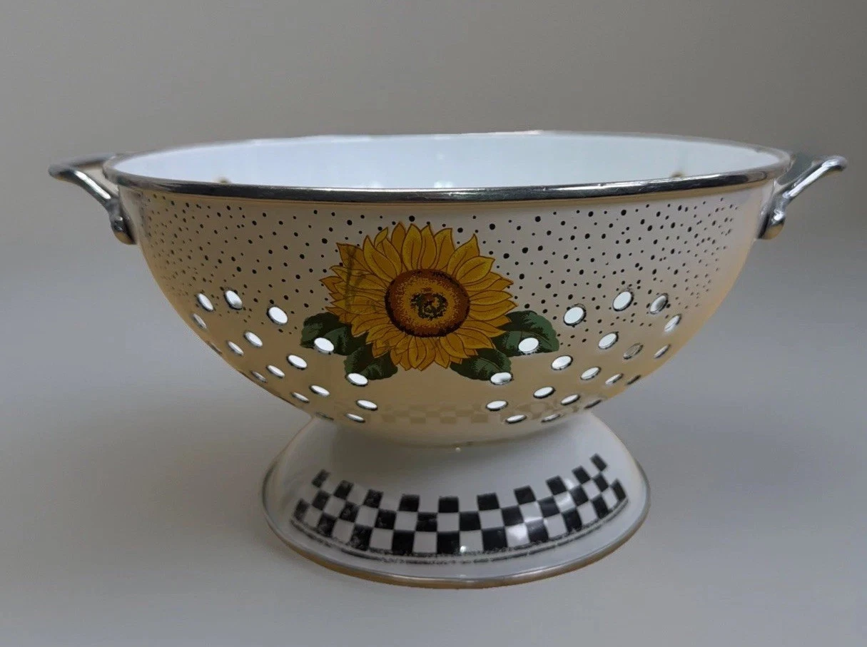 Vtg. Tabletops ENamel Colander / Strainer, Sunflower/Checkboard Design 9"
