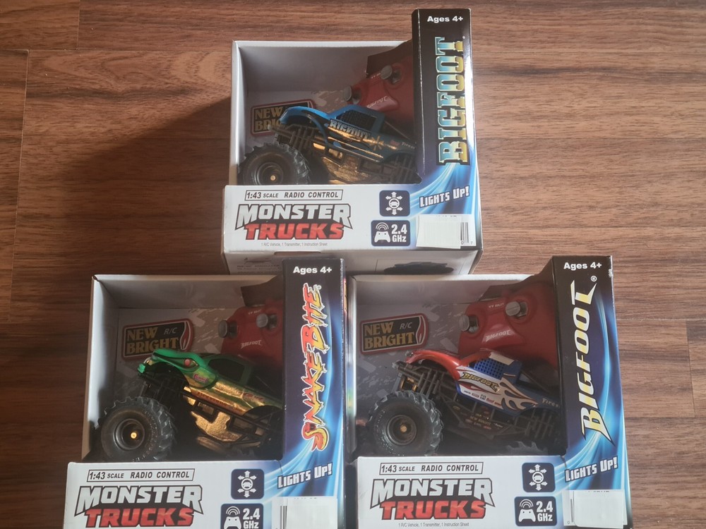 3 New Bright 1:43 Scale RC Monster Trucks BigFoot SnakeBite 4340