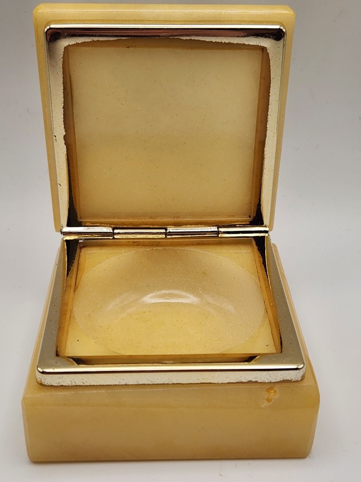 Vintage Hand Carved Genuine Alabaster Trinket Box Made in Italy with