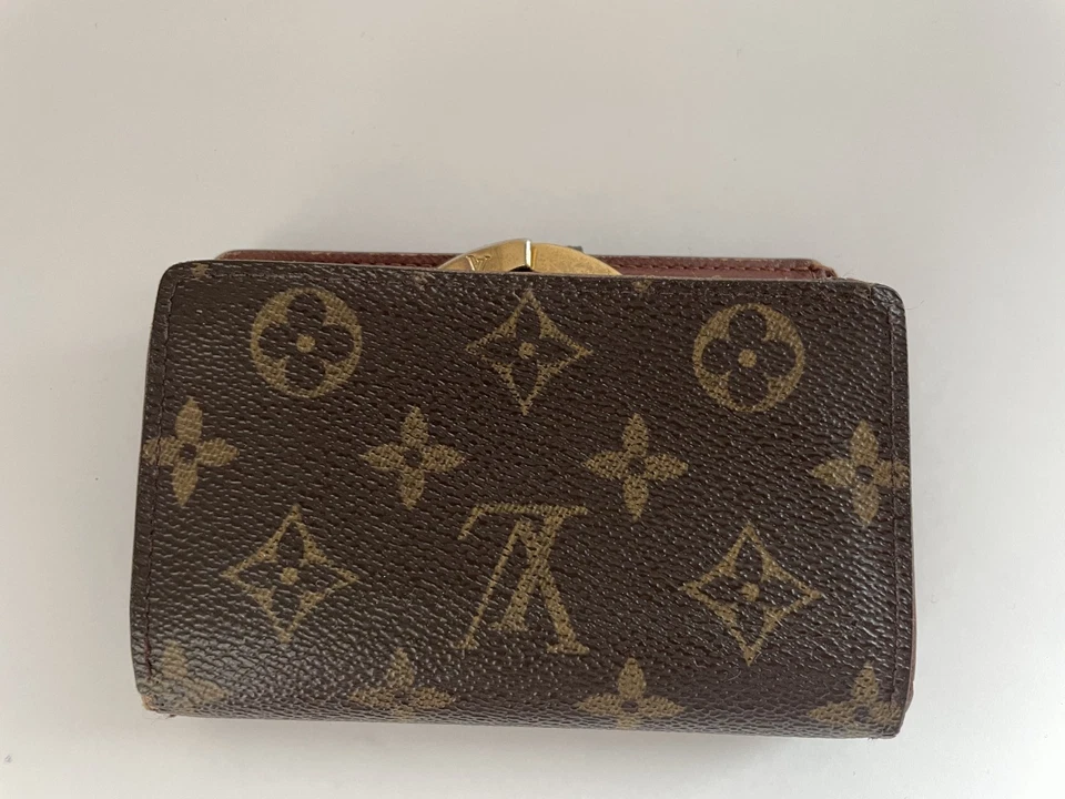 Louis Vuitton Portefeuille Viennois Monogram Canvas Clasp Wallet - Image 3 of 4
