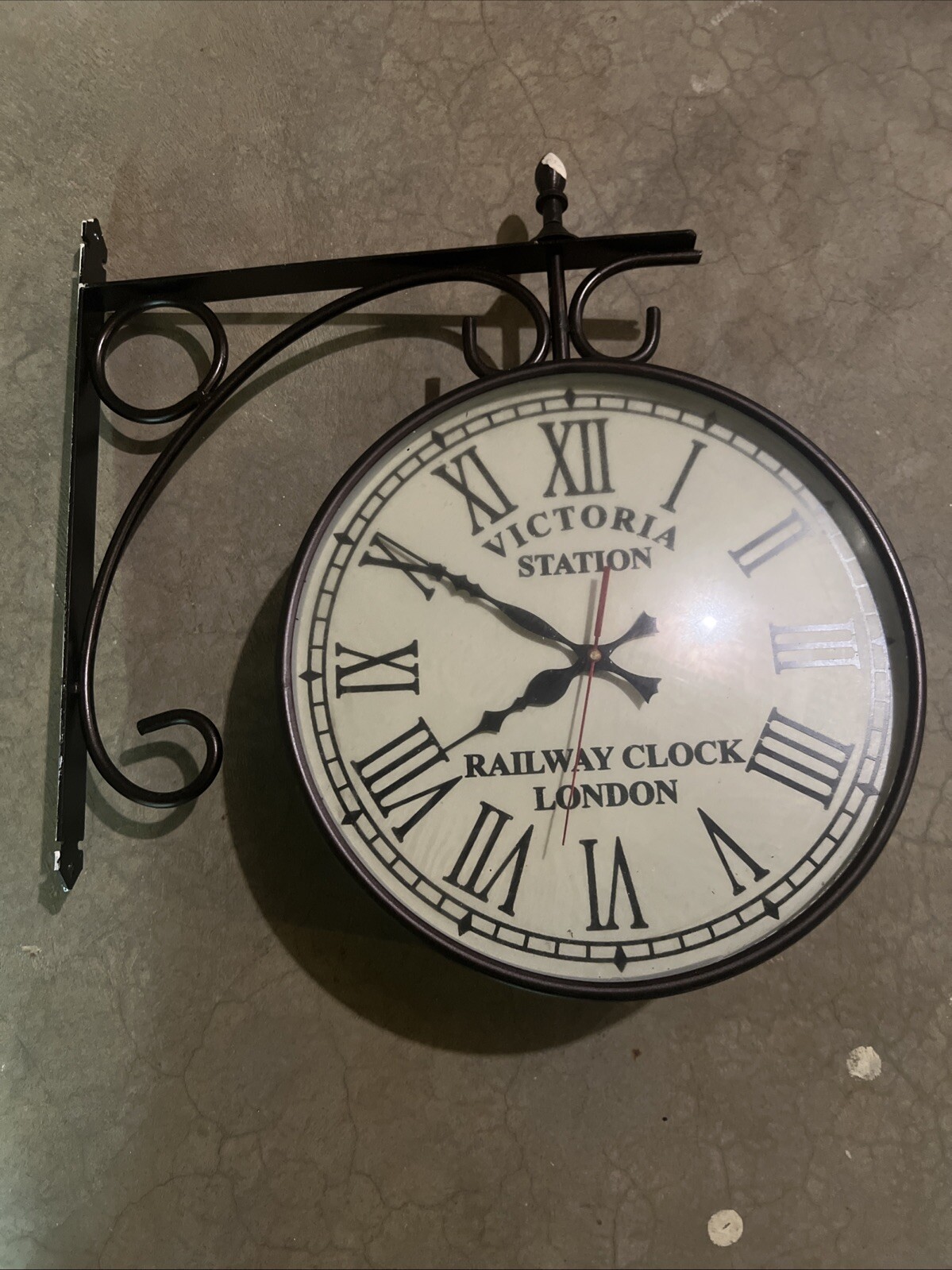 Victoria Station Clock