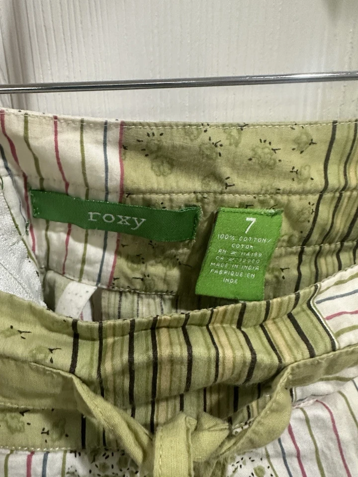 Falda Roxy Colorida a Rayas y Estampado Floral - Talla 7 - Estilo Boho e Informal Foto 3 de 4