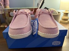 Women s Hey Dude Wendy Stretch Sox Rosette size 8 NIB