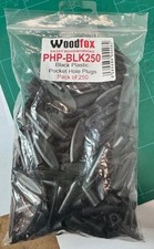 WoodFox Czarne plastikowe zatyczki do otworów kieszonkowych (pkt 250) PHP-BLK250