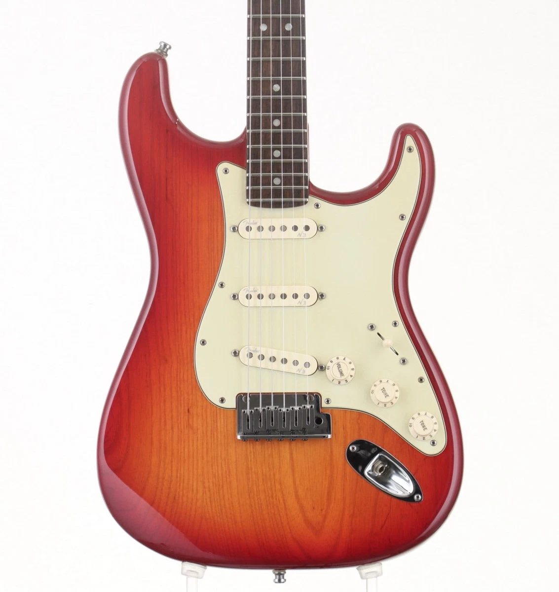 ギター fender usa american deluxe Fender USA American Deluxeシリーズ エレキギターAmerican Deluxe