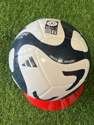 adidas OCEAUNZ FIFA Women's World Cup 2023 Match Ball Replica Size