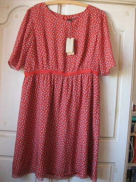 open lace back dress 80s Jaeger Red Wool Dress Size S main image 0