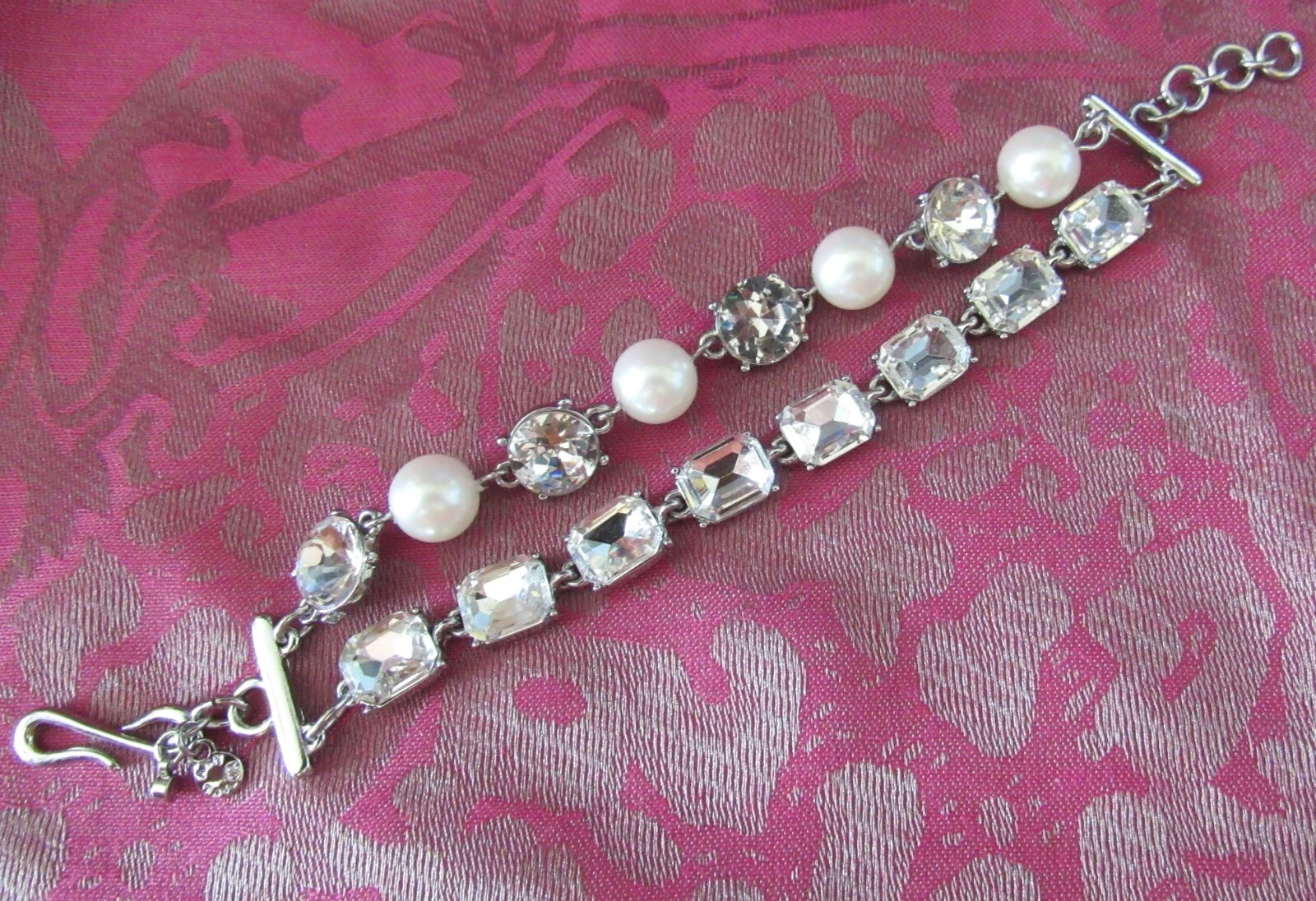 OFF WHITE Bellissimo Bracciale Ann Taylor Strass e Perle Finte 2 Fili Tono Argento 7"