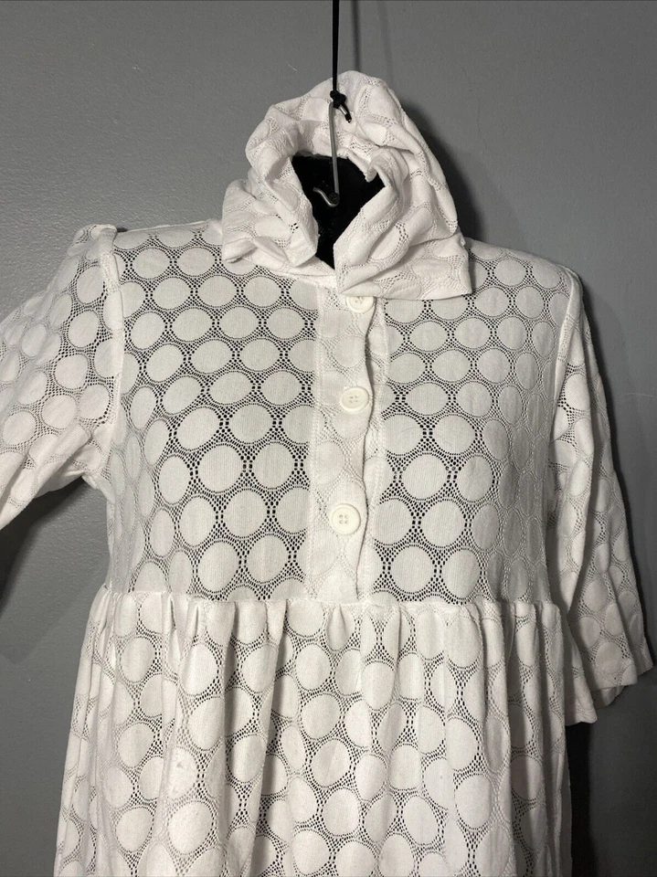 Pullover de nailon con capucha para mujer J Valdi blanco talla grande Foto 2 de 4