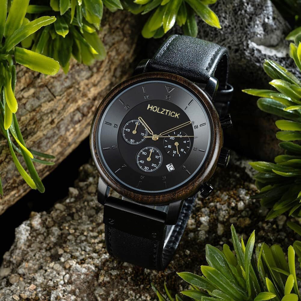 Holzuhr von Holztick Bavaria Chronograph aus Holz und