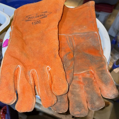 Weldstar 1500 Cowhide Welding Gloves - Barely Used