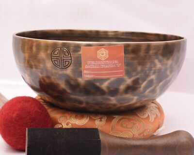 9  Sacral Chakra Singing Bowl   D Note Tuned   Full Moon Bowl   Handmade in Nepa