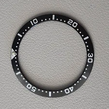 Bezel Insert SKX Steel Sunburst Brushed Black, White Fonts C3 PIP Sloped SEIKO