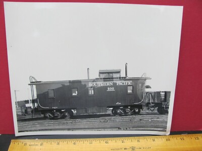 SOUTHERN PACIFIC RAILROAD WOODWEN BEGLEITWAGEN #500 S/W FOTO SP RR OREGON 1950er
