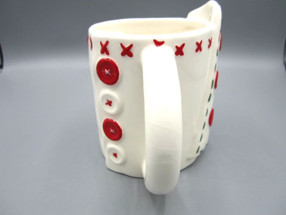 Taza de té café árbol de Navidad Mud Pie 3D blanco rojo botones y puntadas 20 oz (C12) Foto 2 de 4