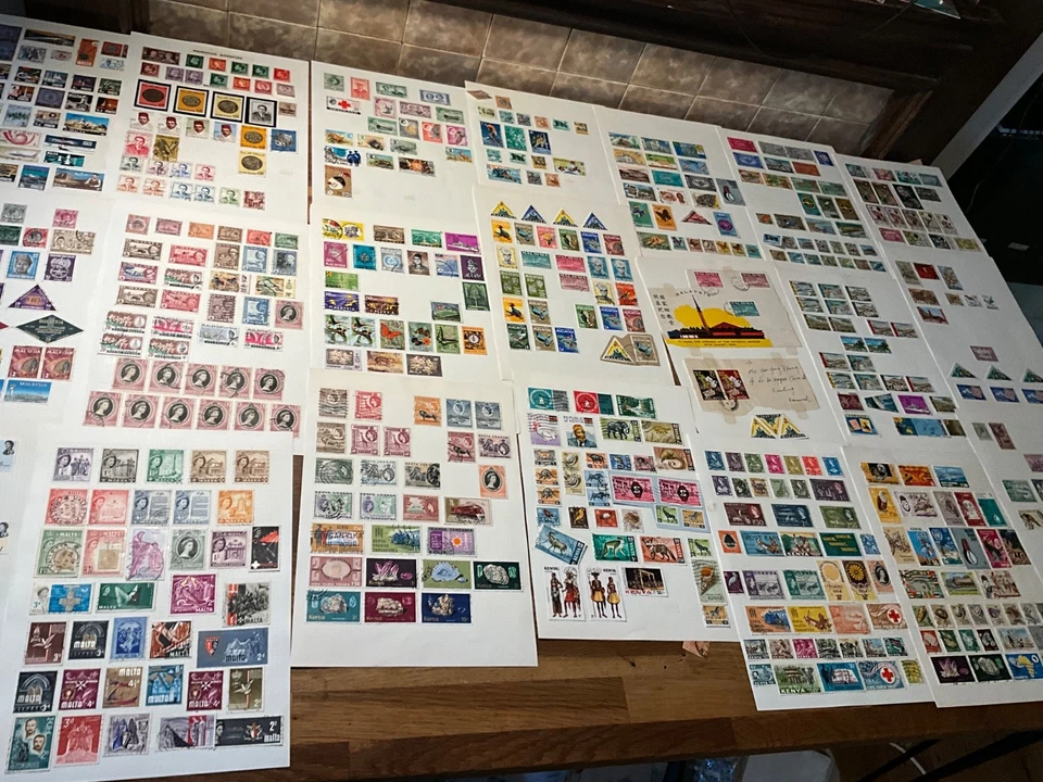 Commonwealth Británica con Estampillas GB QV EN 66 hojas como nuevas y usadas (15x) Foto 2 de 4