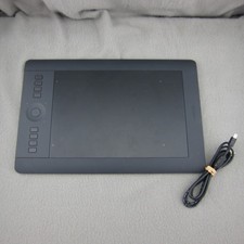 Wacom Intuos Pro Medium PTH-651/K Graphic Dra...
