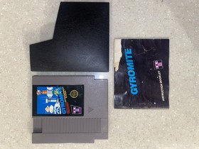 Gyromite (Nintendo NES, 1985) Famicom w/o adaptor, Authentic, Tested 5 Screw