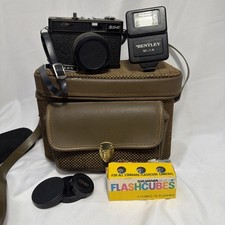 Bentley WX-3 35mm Vintage Camera With Carrying Case UNTESTED