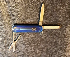 Victorinox CLASSIC SD Small Swiss Army Knife - Transparent Deep Ocean Blue -58mm
