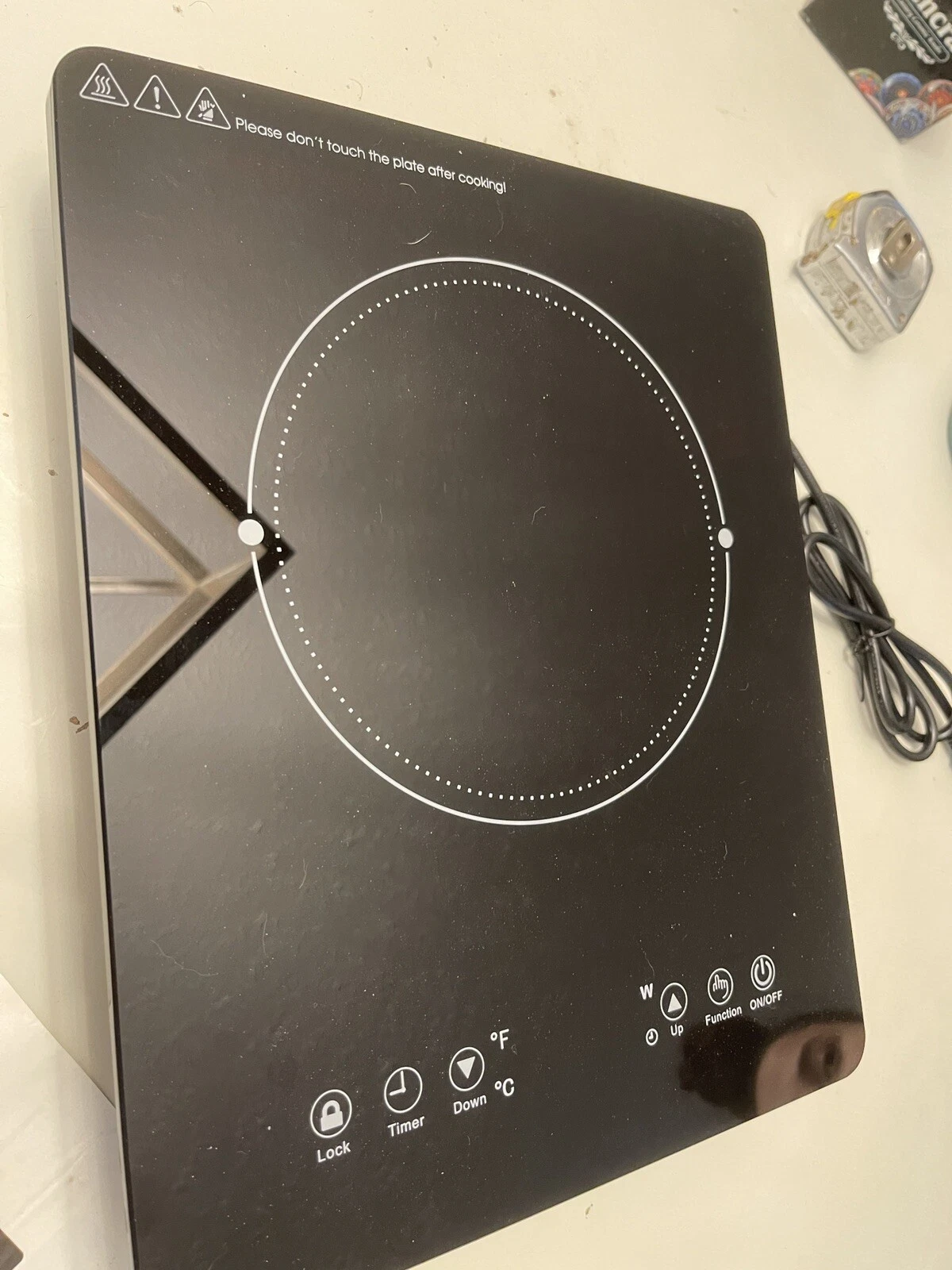 Portable Induction Cooktop Countertop Cooker Burner Stove Hot Plate 2000W
Opens in a new window or t